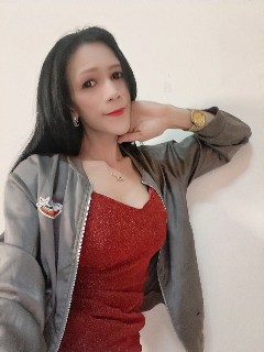 Red Sparkle Thursday photo